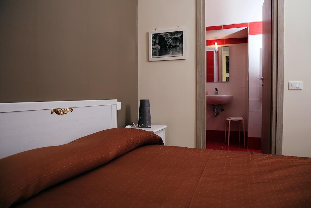 Hotel 74 Crescenzio House Roma Habitación foto