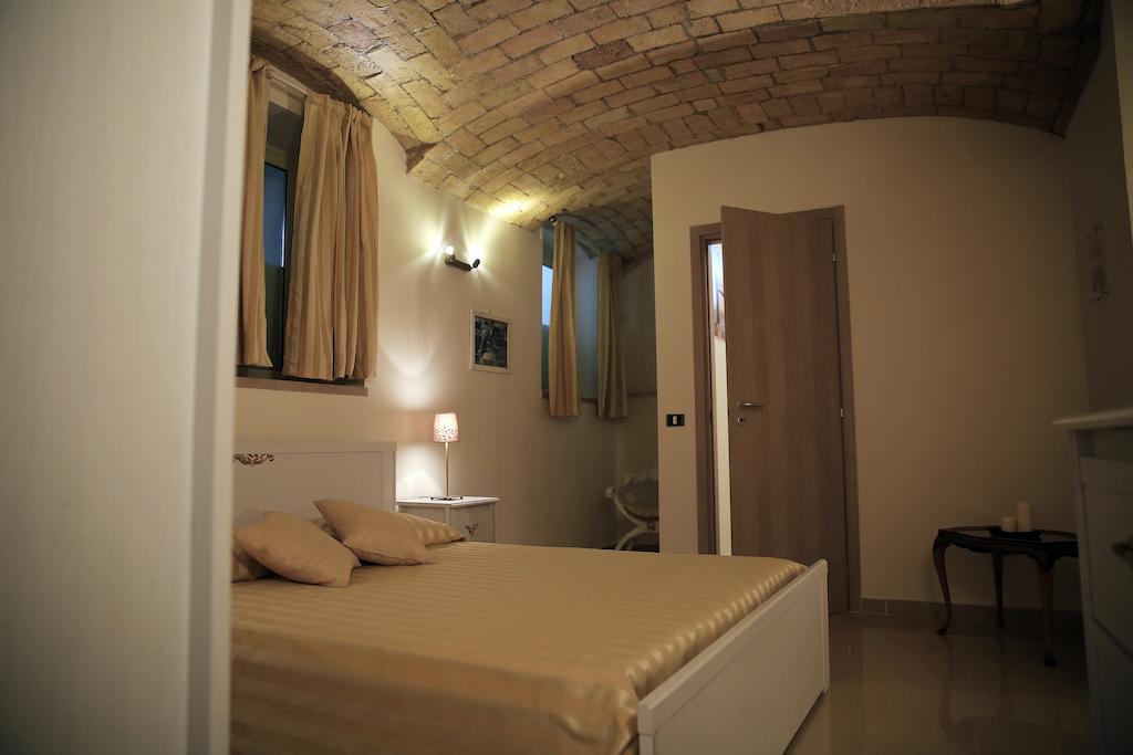 Hotel 74 Crescenzio House Roma Habitación foto