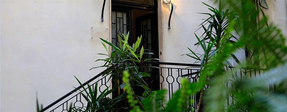 Hotel 74 Crescenzio House Roma Exterior foto